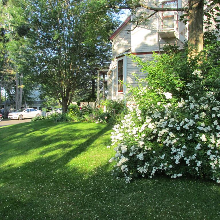 Elmwood Heritage Inn Charlottetown Bagian luar foto